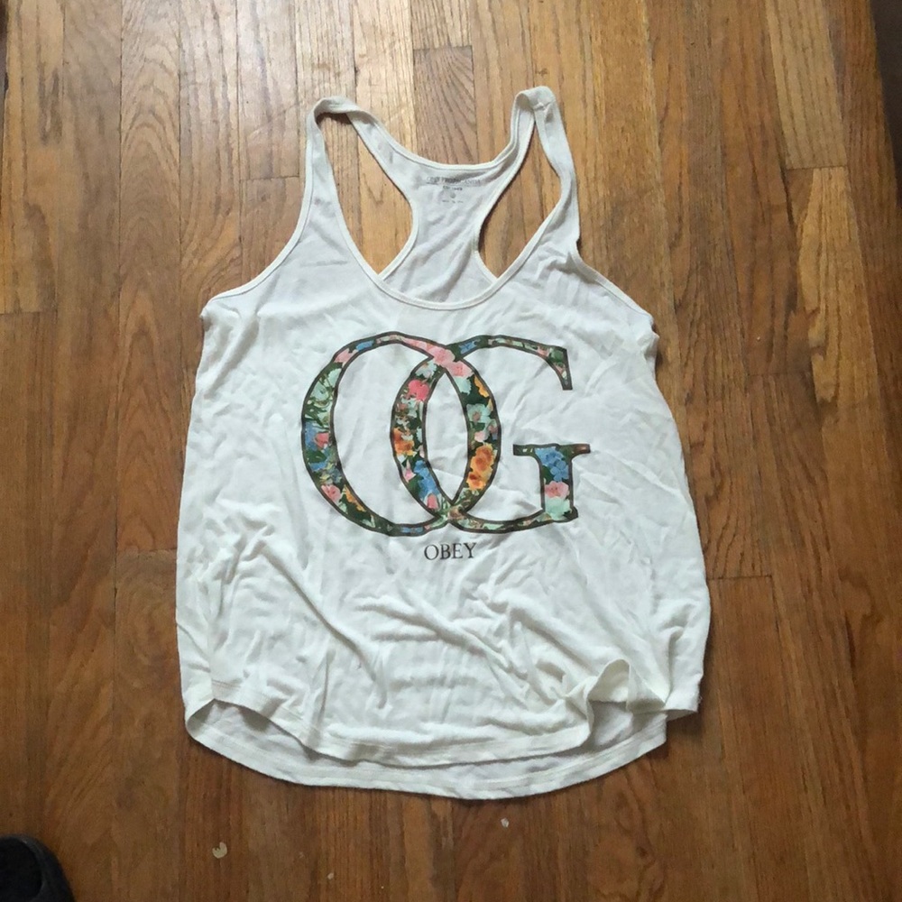 Obey propaganda tank